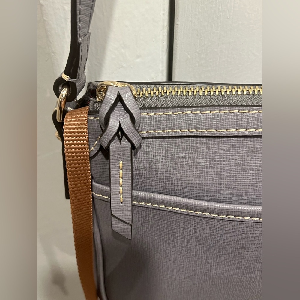 Dooney & Bourke Women's Saffiano East/West Pocket Crossbody Gray - Picture 4 of 12
